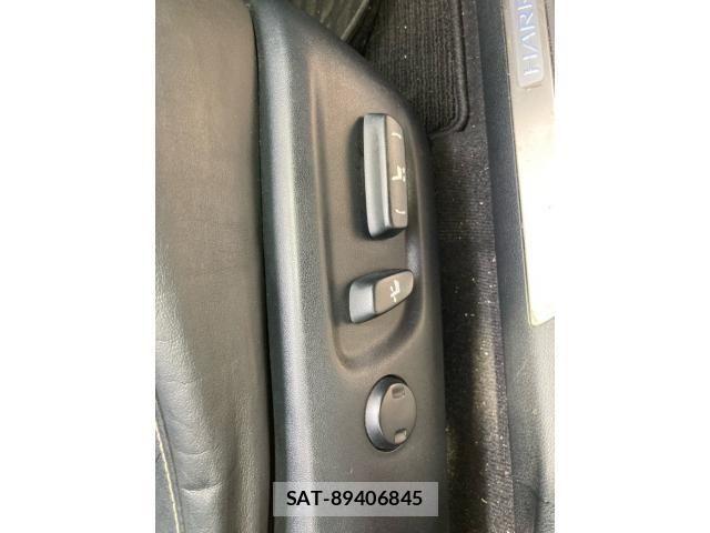 Toyota HARRIER HYBRID 2015-08 8336079-11