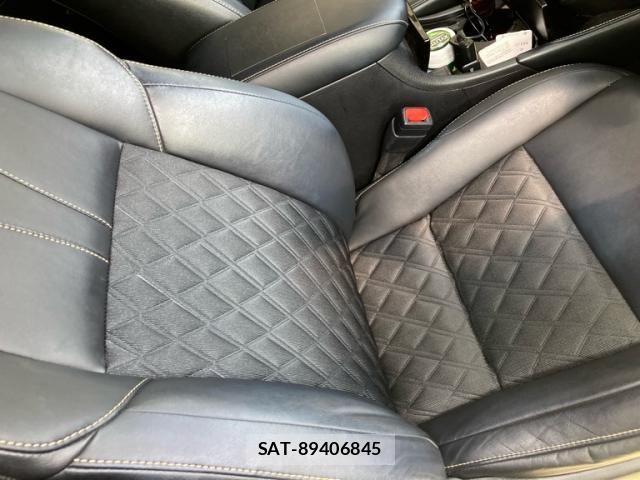 Toyota HARRIER HYBRID 2015-08 8336079-13