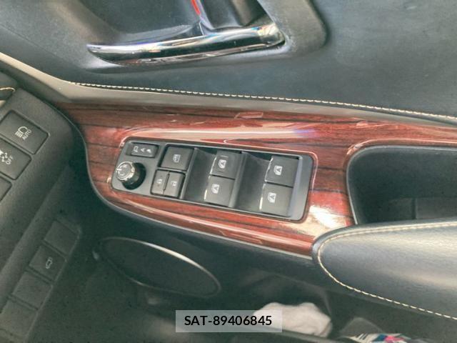 Toyota HARRIER HYBRID 2015-08 8336079-25