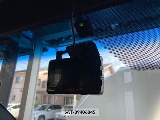 Toyota HARRIER HYBRID 2015-08 8336079-26