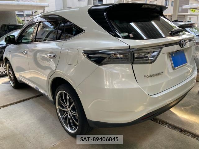 Toyota HARRIER HYBRID 2015-08 8336079-3