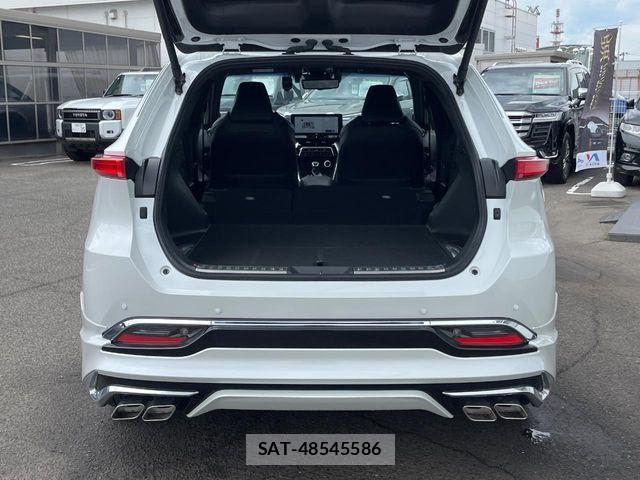 Toyota HARRIER HYBRID 2024-10 8354601-9