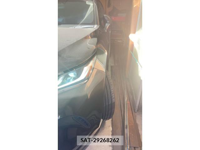 Toyota HARRIER HYBRID 2021-08 8354603-2