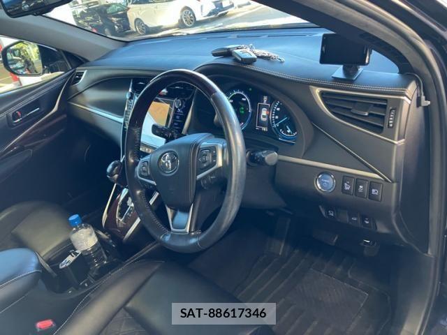 Toyota HARRIER HYBRID 2016-03 8354605-18