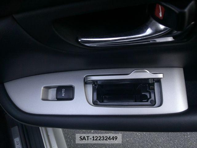 Toyota HARRIER HYBRID 2005-08 8366160-19