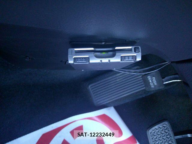 Toyota HARRIER HYBRID 2005-08 8366160-26