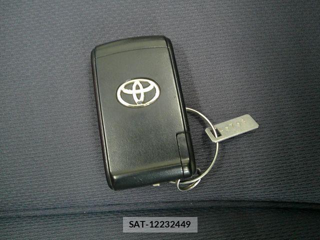 Toyota HARRIER HYBRID 2005-08 8366160-28