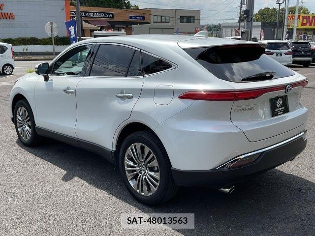 Toyota HARRIER HYBRID 2023-10 8366136-2