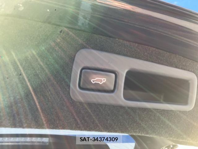 Toyota HARRIER HYBRID 2015-09 8366159-6