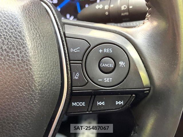 Toyota HARRIER HYBRID 2021-01 8366151-3