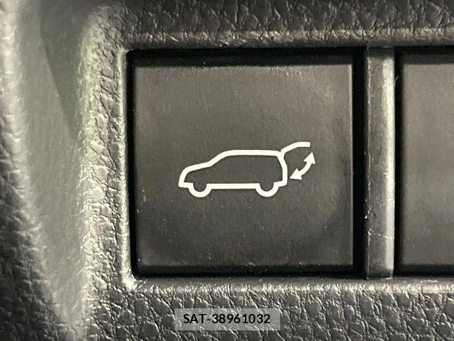 Toyota HARRIER HYBRID 2020-07 8366141-8