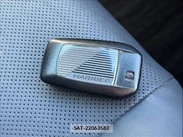 Toyota HARRIER HYBRID 2022-02 8366152-14