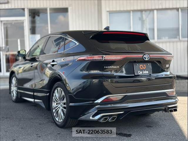 Toyota HARRIER HYBRID 2022-02 8366152-3