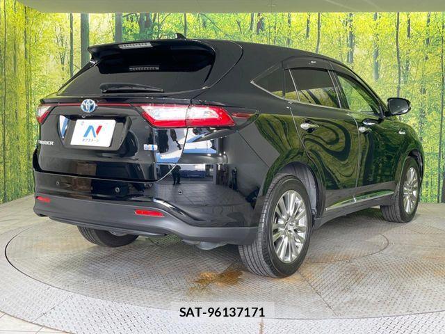 Toyota HARRIER HYBRID 2018-04 8366157-16
