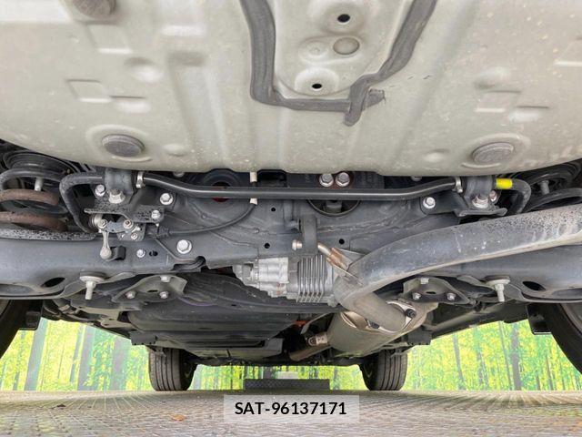 Toyota HARRIER HYBRID 2018-04 8366157-18