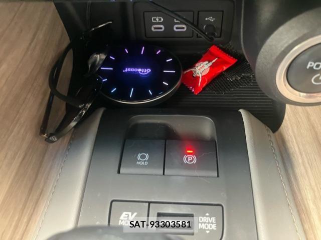 Toyota HARRIER HYBRID 2023-09 8366140-21