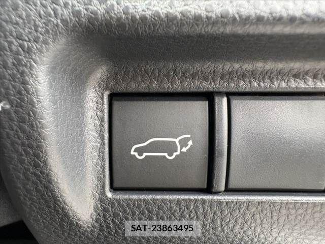 Toyota HARRIER HYBRID 2023-04 8366147-6