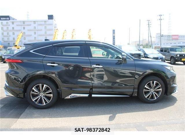 Toyota HARRIER HYBRID 2021-06 8366154-7