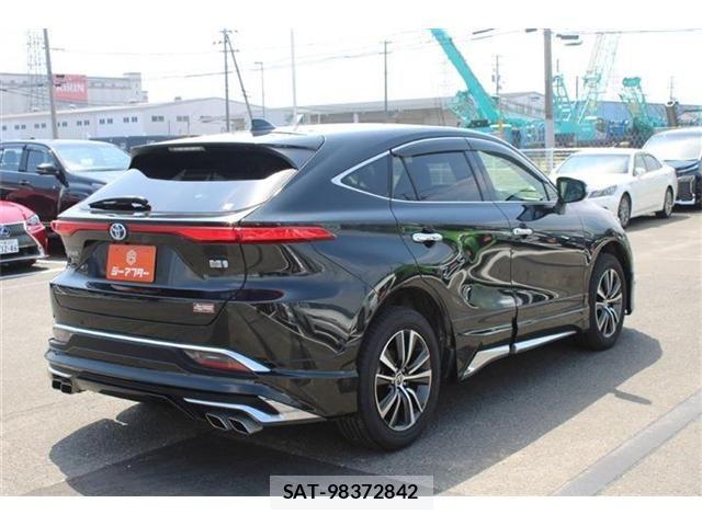Toyota HARRIER HYBRID 2021-06 8366154-8
