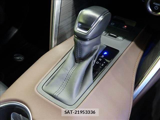 Toyota HARRIER HYBRID 2023-10 8366142-13
