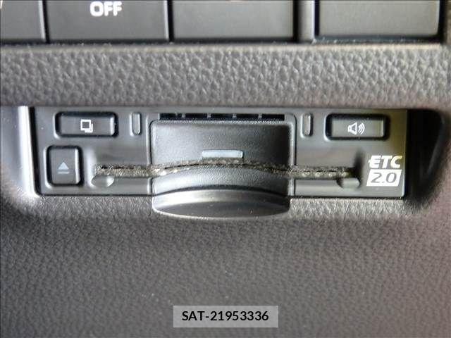 Toyota HARRIER HYBRID 2023-10 8366142-7