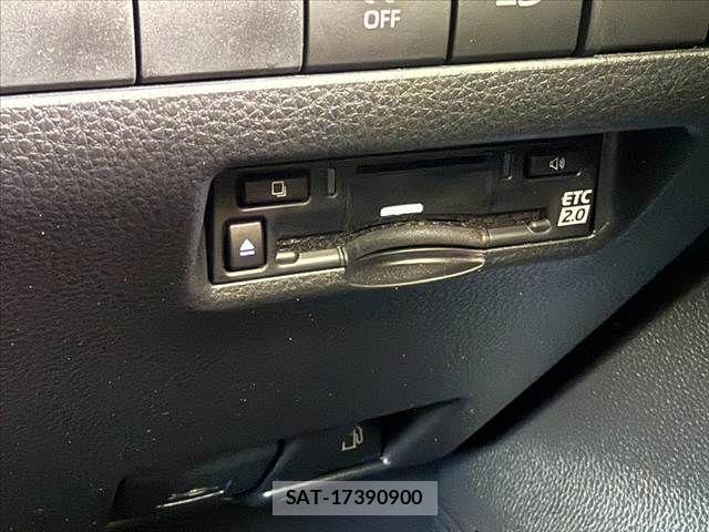 Toyota HARRIER HYBRID 2023-10 8371709-6