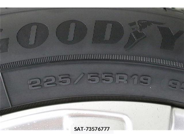 Toyota HARRIER HYBRID 2022-03 8371710-21