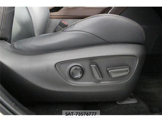 Toyota HARRIER HYBRID 2022-03 8371710-27