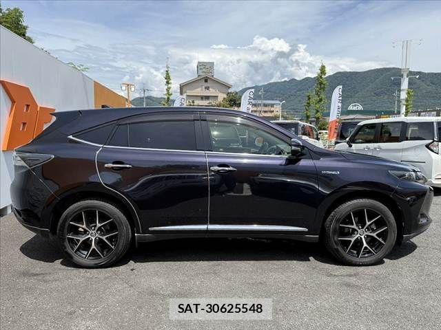 Toyota HARRIER HYBRID 2016-07 8371711-11