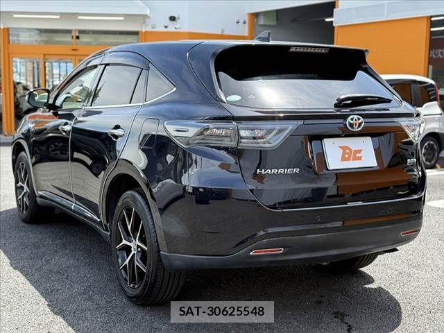 Toyota HARRIER HYBRID 2016-07 8371711-12