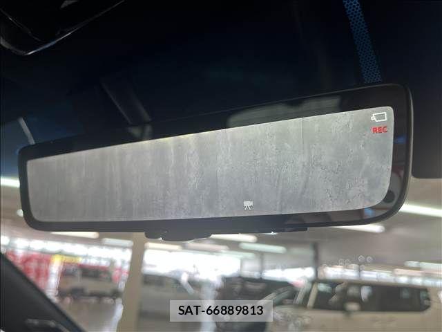 Toyota HARRIER HYBRID 2022-01 8412696-14