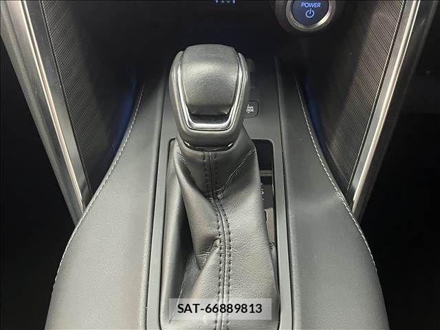 Toyota HARRIER HYBRID 2022-01 8412696-22