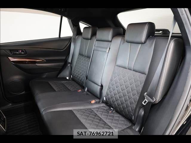 Toyota HARRIER HYBRID 2015-07 8412703-18