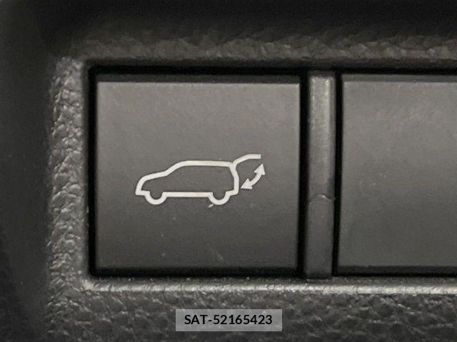 Toyota HARRIER HYBRID 2022-04 8438189-5