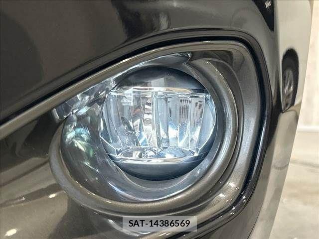 Toyota HARRIER HYBRID 2014-03 8438191-25
