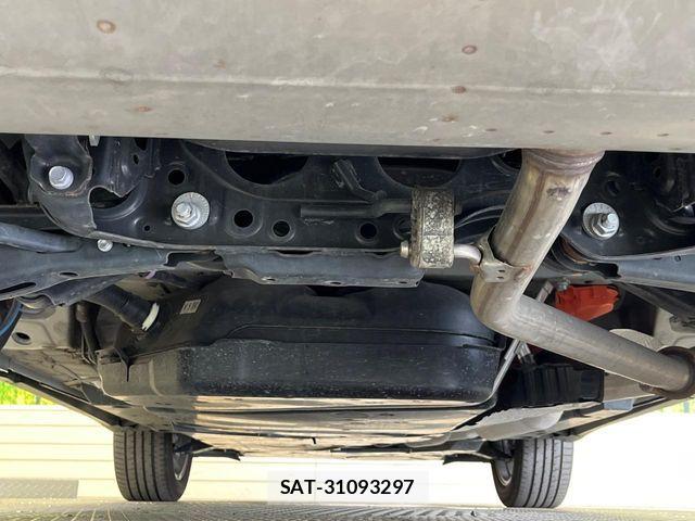 Toyota HARRIER HYBRID 2022-03 8457601-18