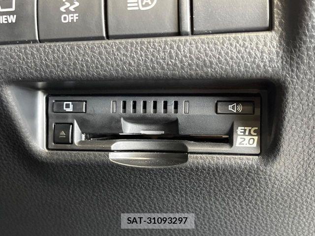 Toyota HARRIER HYBRID 2022-03 8457601-6