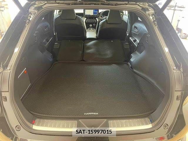 Toyota HARRIER HYBRID 2022-04 8525093-13