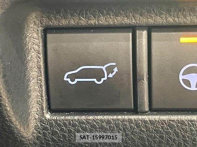 Toyota HARRIER HYBRID 2022-04 8525093-7
