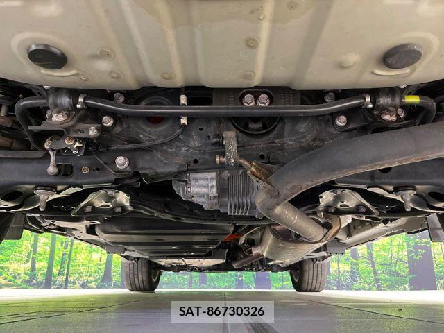 Toyota HARRIER HYBRID 2015-08 8525131-19