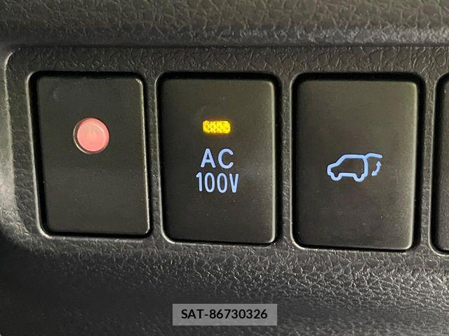 Toyota HARRIER HYBRID 2015-08 8525131-6