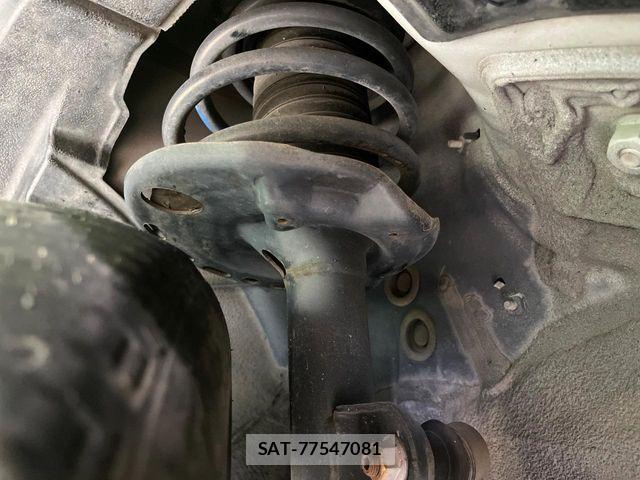 Toyota HARRIER HYBRID 2017-10 8525129-19