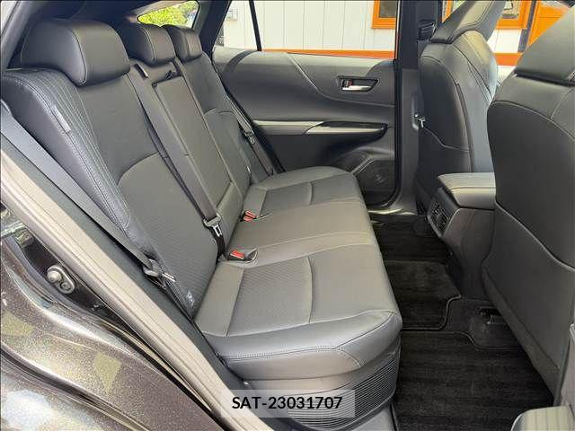 Toyota HARRIER HYBRID 2023-02 8525086-25