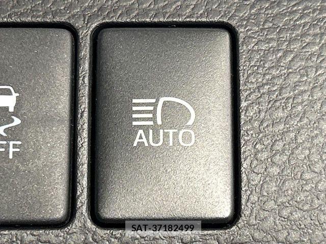 Toyota HARRIER HYBRID 2014-11 8562088-8
