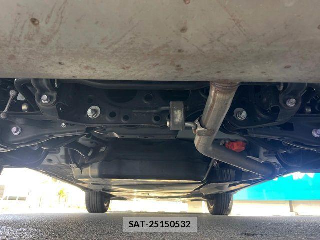 Toyota HARRIER HYBRID 2021-02 8562081-19