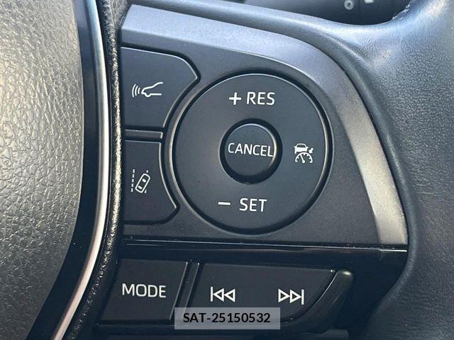 Toyota HARRIER HYBRID 2021-02 8562081-6