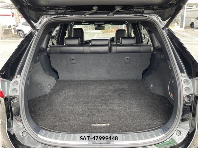 Toyota HARRIER HYBRID 2019-04 8562083-17
