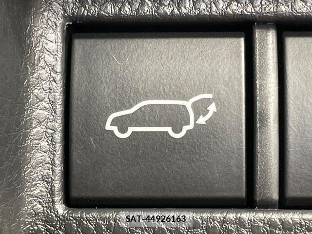 Toyota HARRIER HYBRID 2023-04 8562072-7