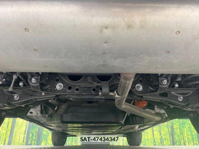Toyota HARRIER HYBRID 2023-02 8562080-18