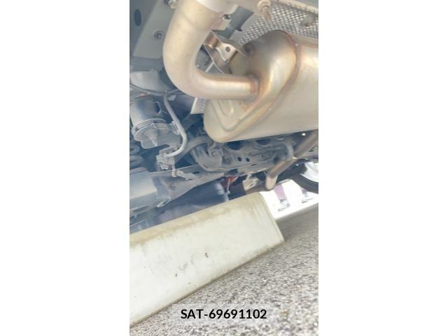 Toyota HARRIER HYBRID 2024-06 8562079-6